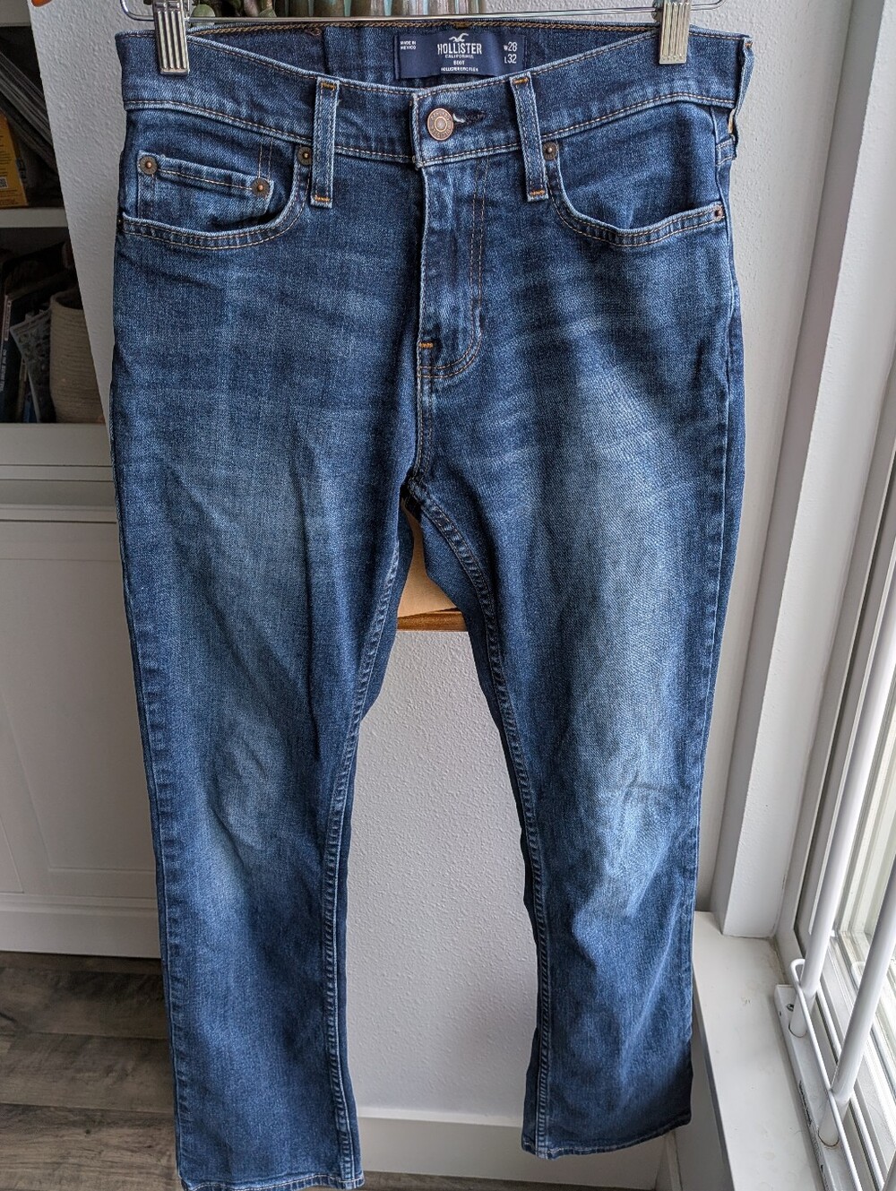 Hollister California Men’s Epic Flex Stretch Boot Cut Jeans 28 x 32